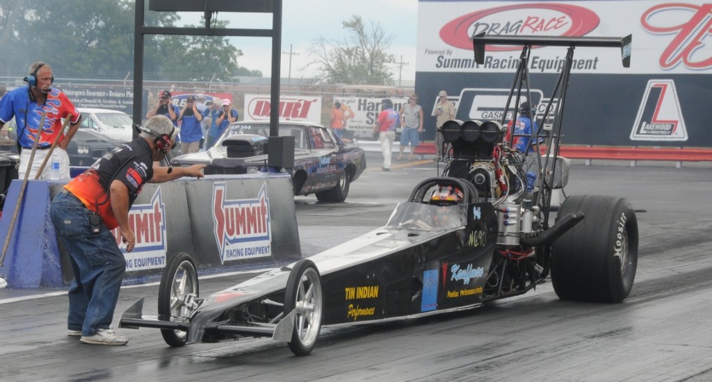 Jeff Kauffman blown rear engine dragster staged