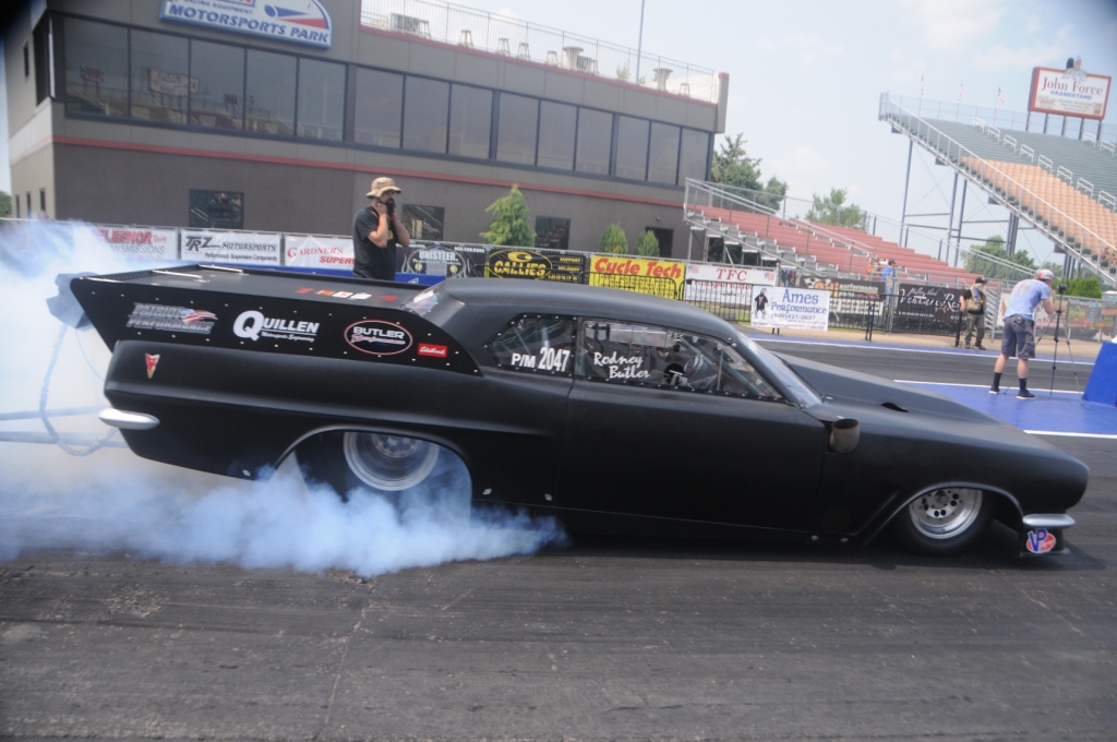 Rodney Butler burnout at Norwalk 2014