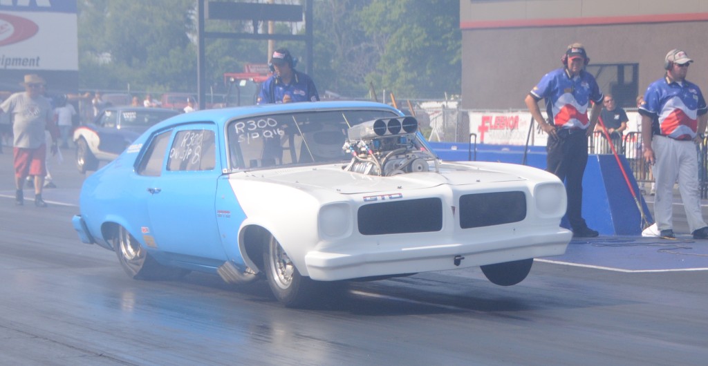 George Z 1974 Pontiac GTO lifting front wheel on launch